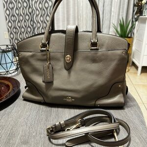 COACH SATCHEL BAG (AUTHENTIC)